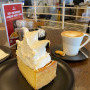 Mugg & Bean - Umhlanga Sands Image 2