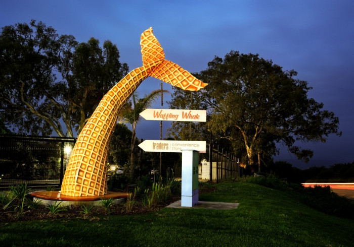 The Waffling Whale Café at Formosa Bay Resort in Plettenberg Bay welcomes visitors with a very unique landmark! This Waffling Whale tail is Africa’s largest 3D structure of its kind, symbolising the unique marine species often spotted along the Garden Route, and the delicious waffles served at the restaurant.