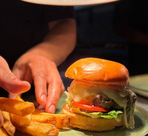 Fire & Wine - Burger Night