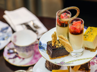 High Tea at De Hoek